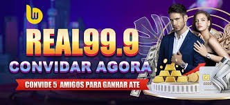 Feed dealer langsung Sic Bo menampilkan ketiga dadu dalam kandang dadu di qt777 apk